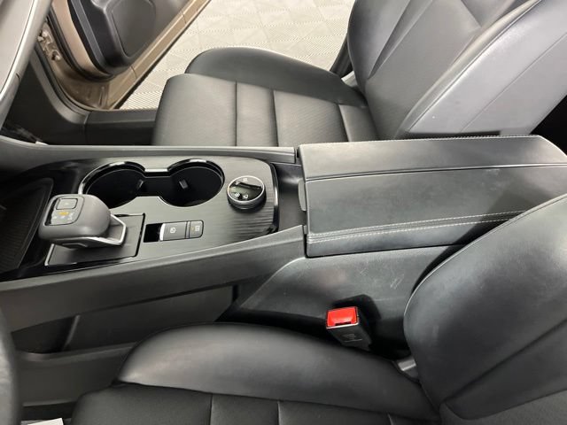 Used 2024 Nissan Rogue SV w/ SV Premium Package AWD/4WD image 29