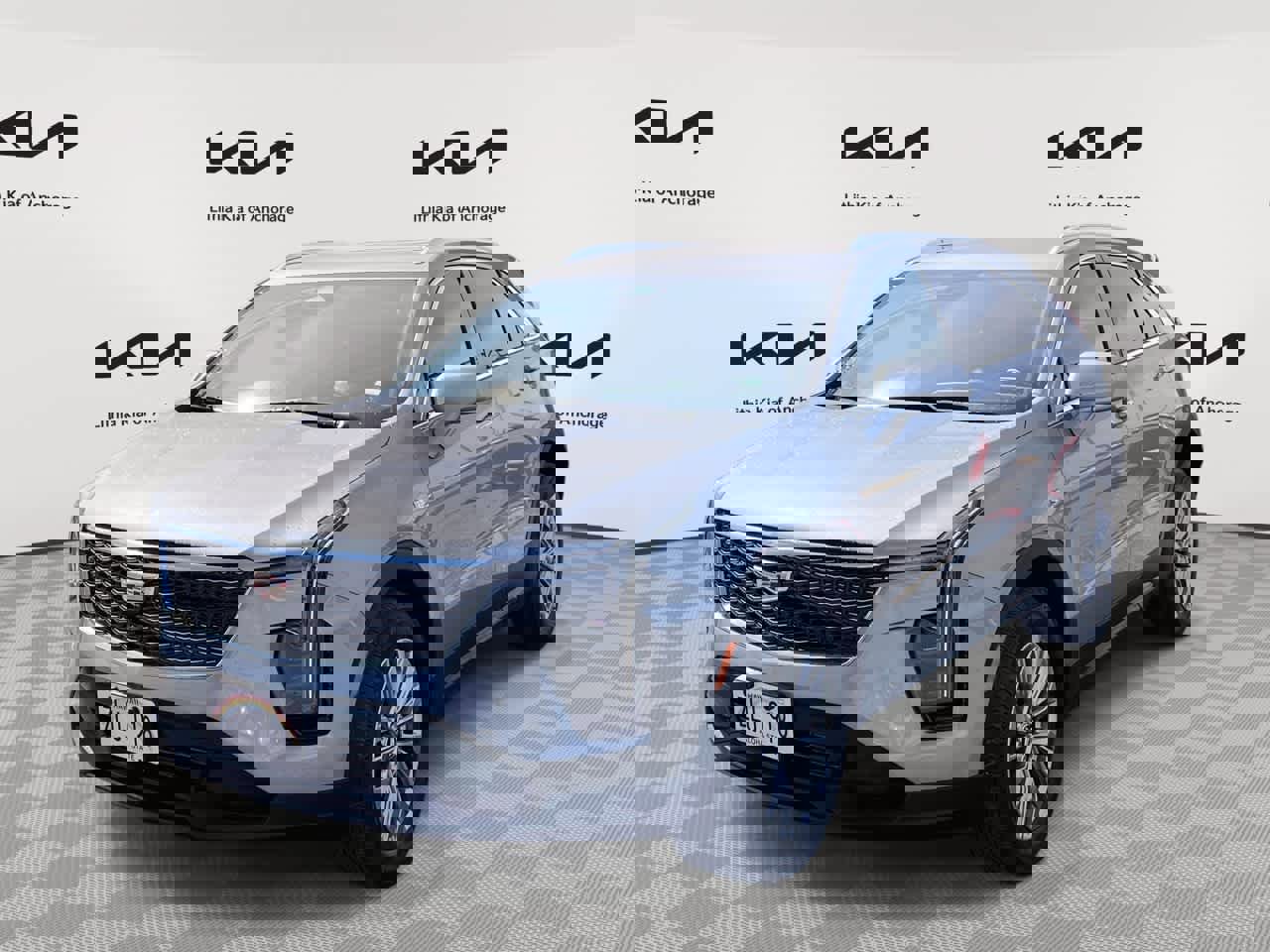 Used 2024 Cadillac XT4 Premium Luxury image 1