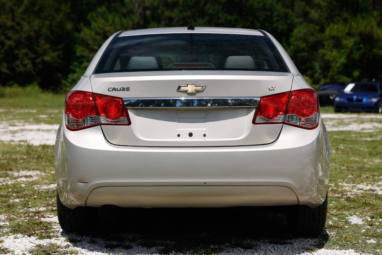 Used 2012 Chevrolet Cruze LT FWD image 7