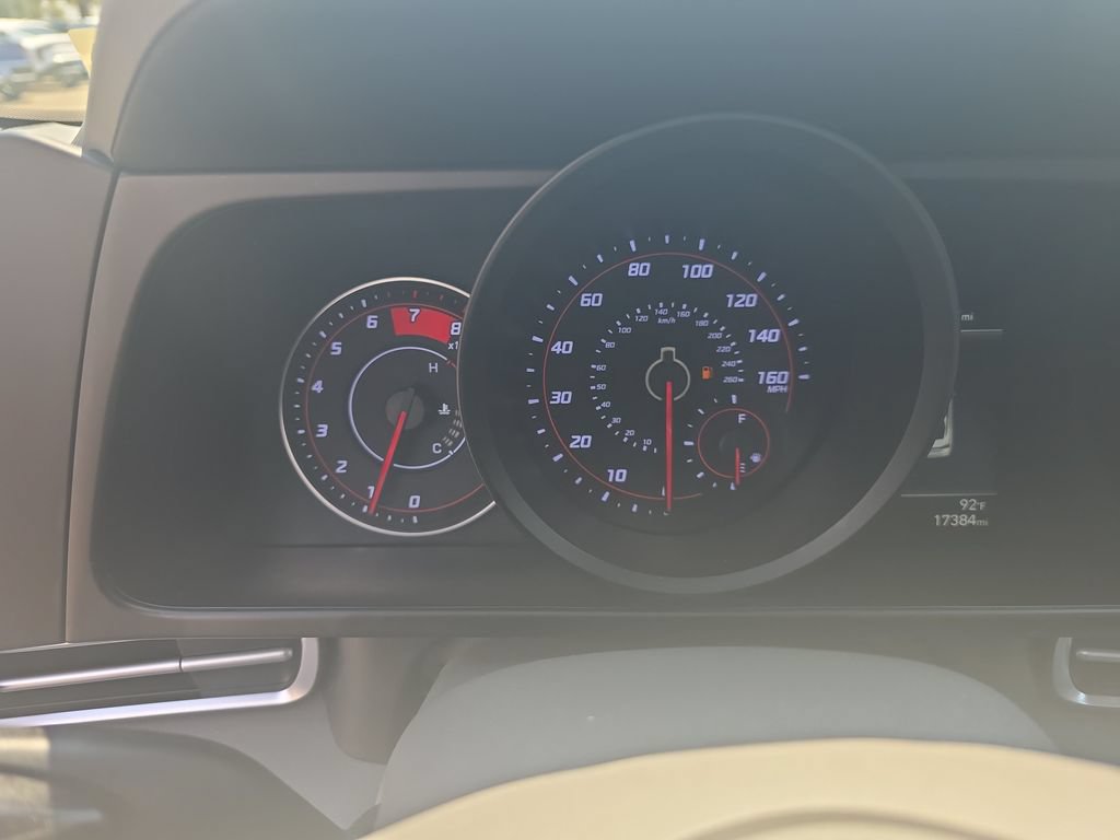 Used 2023 Hyundai Elantra SEL FWD image 15