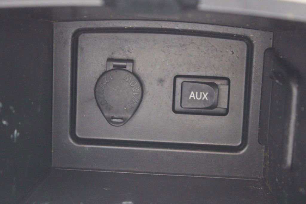 Used 2009 Toyota Camry LE FWD image 33