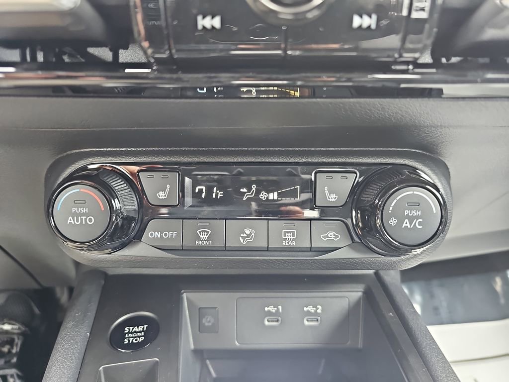 New 2026 Nissan Kicks SV w/ SV Premium Package FWD image 27