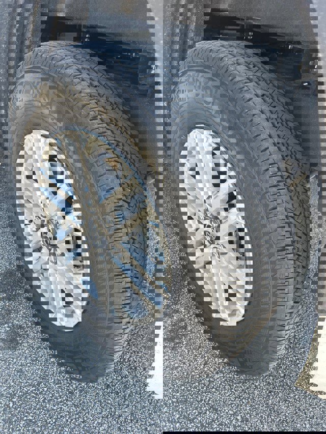 Used 2025 Toyota Tundra SR5 w/ SR5 Convenience Package image 10