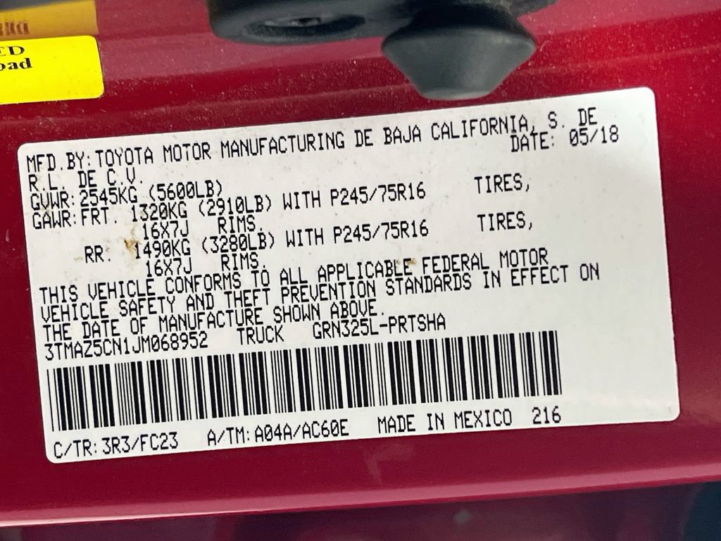Used 2018 Toyota Tacoma SR5 RWD image 10