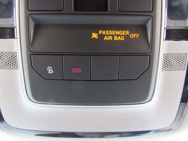 Used 2022 Hyundai Santa Fe Limited image 57