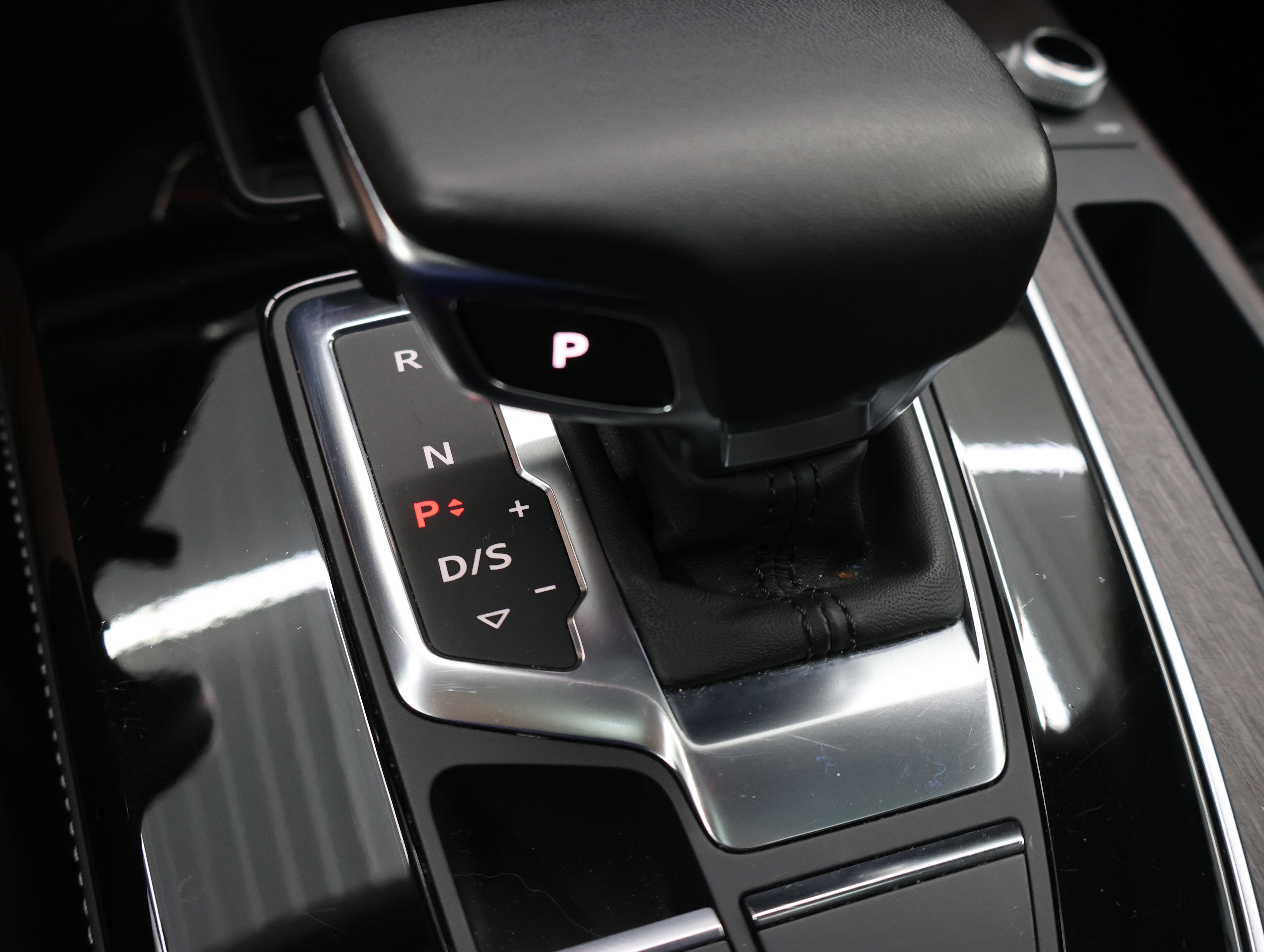 Used 2024 Audi Q5 2.0T Premium Plus AWD/4WD image 53