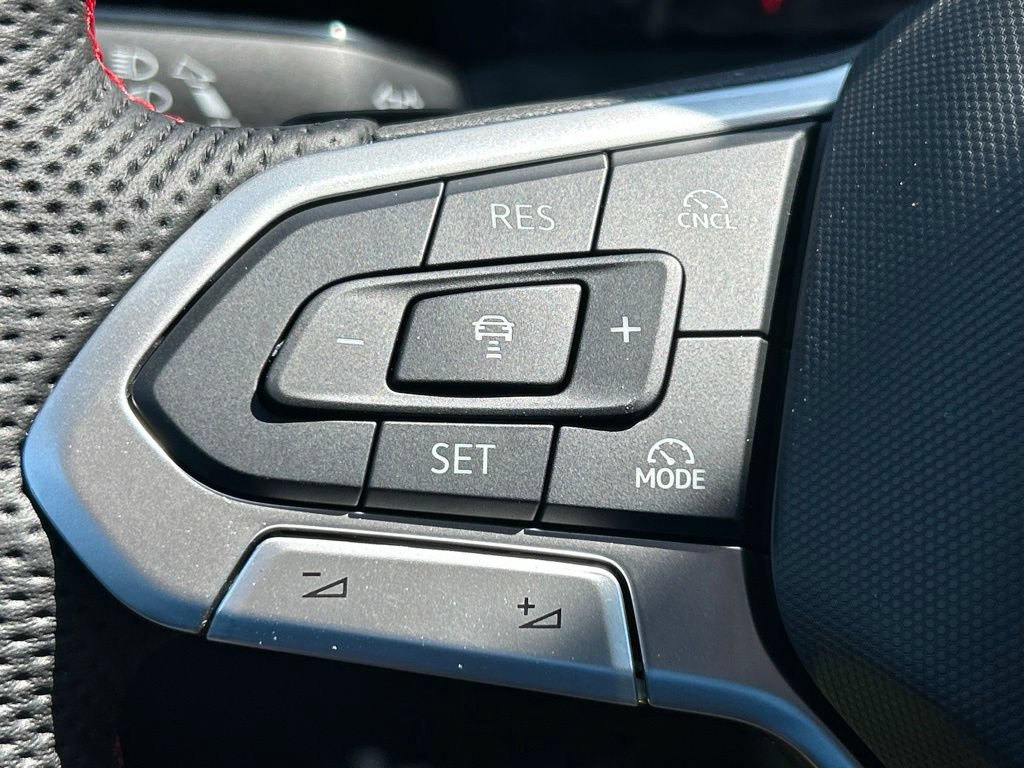New 2026 Volkswagen GTI SE FWD image 26