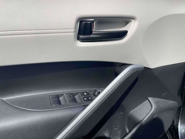 Used 2024 Toyota Corolla Cross L AWD/4WD image 19