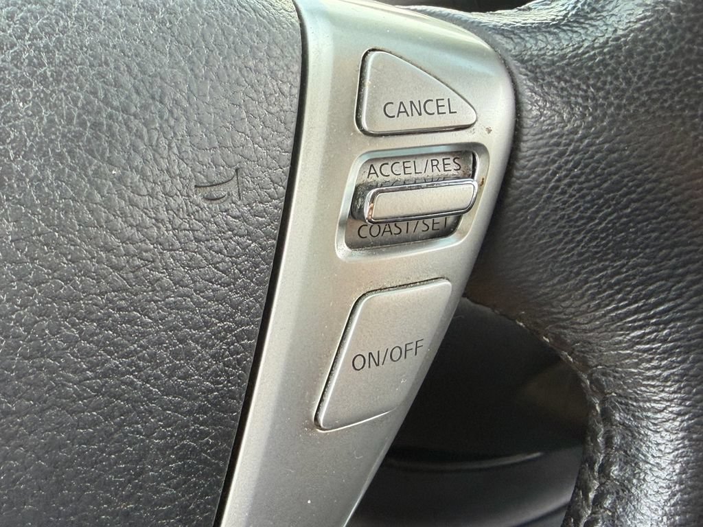Used 2014 Nissan Versa Note SV w/ SL Package FWD image 26