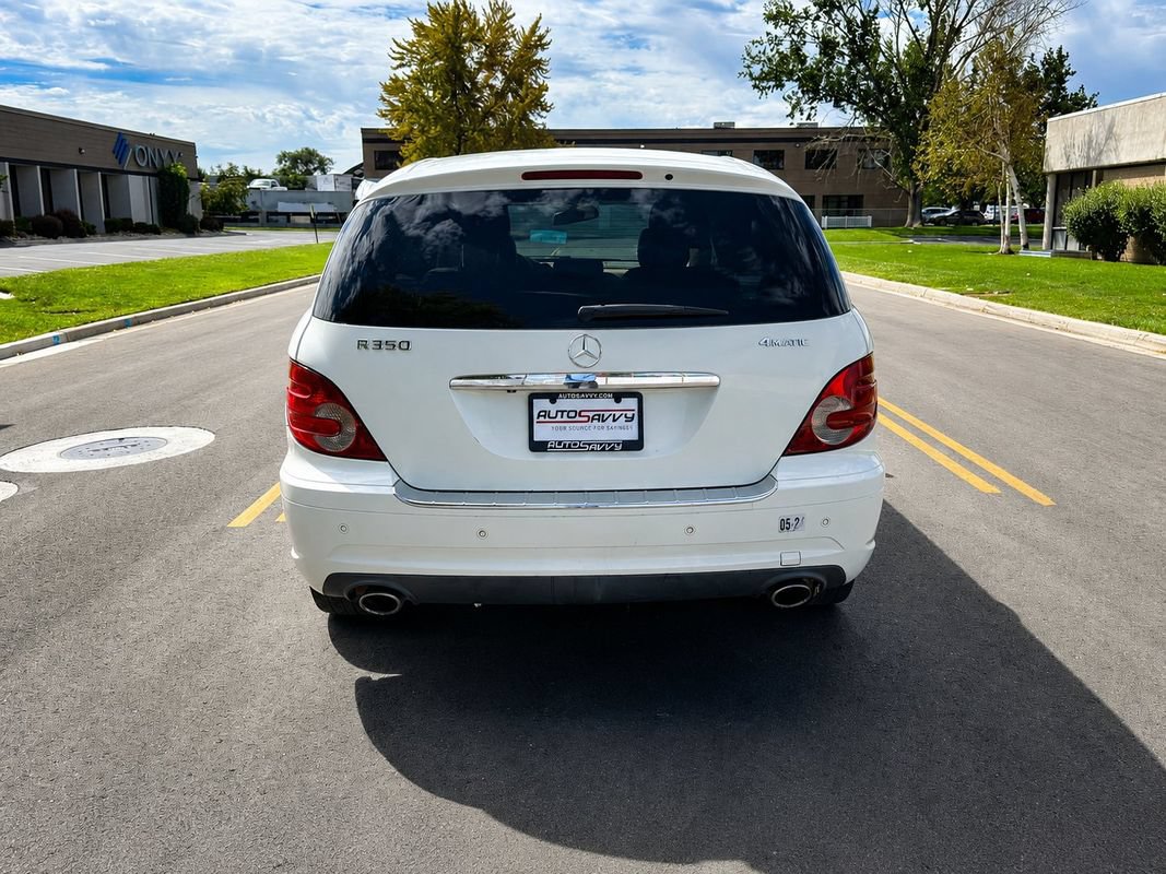 Used 2008 Mercedes-Benz R 350 4MATIC image 4
