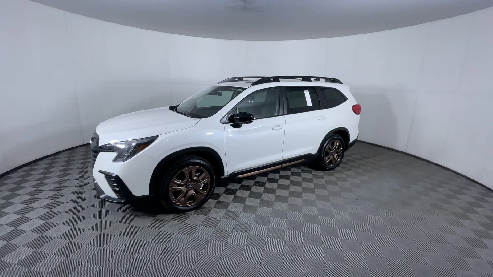Used 2025 Subaru Ascent Bronze Edition w/ Popular Package #2 image 4