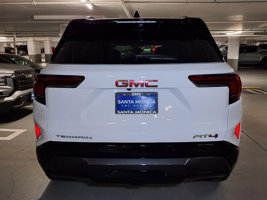 New 2026 GMC Terrain AT4 image 9