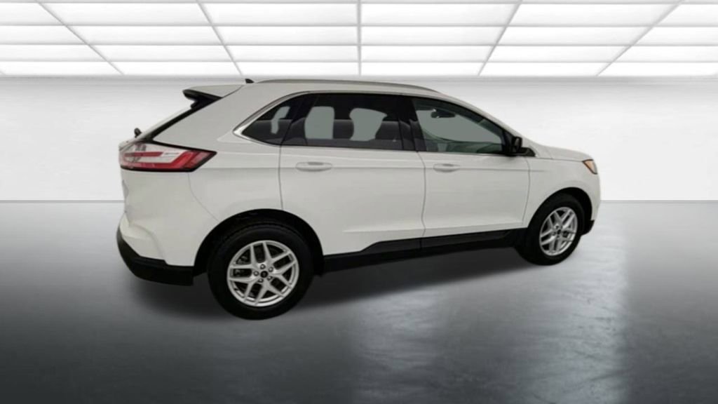 Used 2022 Ford Edge SEL w/ Convenience Package image 8