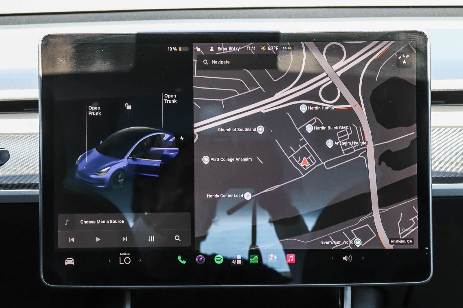 Used 2018 Tesla Model 3 RWD image 17