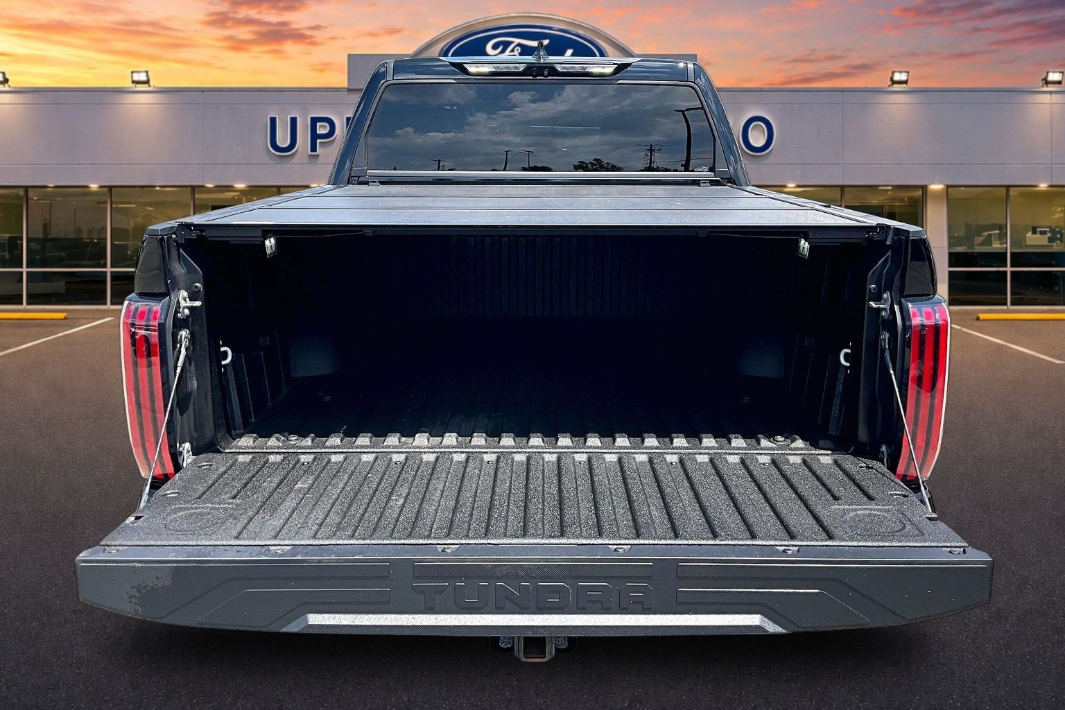 Used 2023 Toyota Tundra Limited AWD/4WD image 18