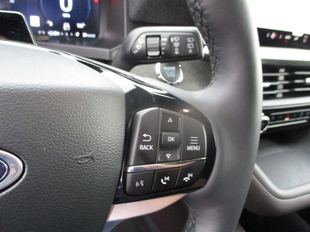 New 2026 Ford Explorer Platinum image 17