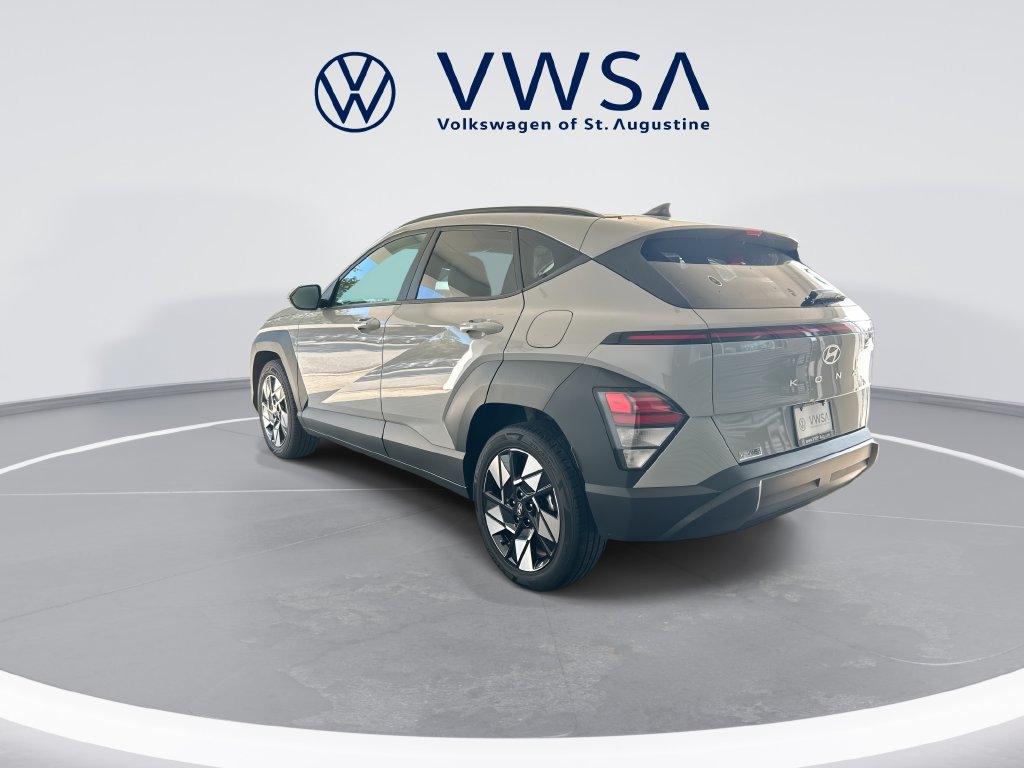 Used 2024 Hyundai Kona SEL FWD image 5