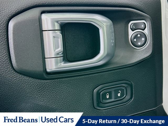 Used 2022 Jeep Wrangler Unlimited Rubicon w/ Xtreme Recon 35" Tire Package image 20