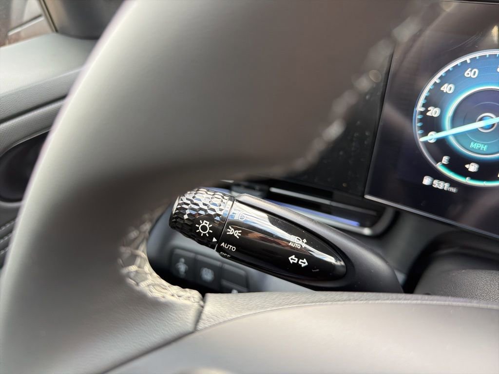 New 2026 Hyundai Elantra Sport FWD image 31