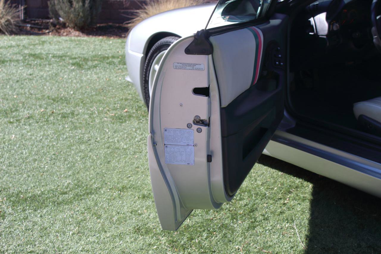 Used 1993 Chevrolet Camaro Z28 image 37