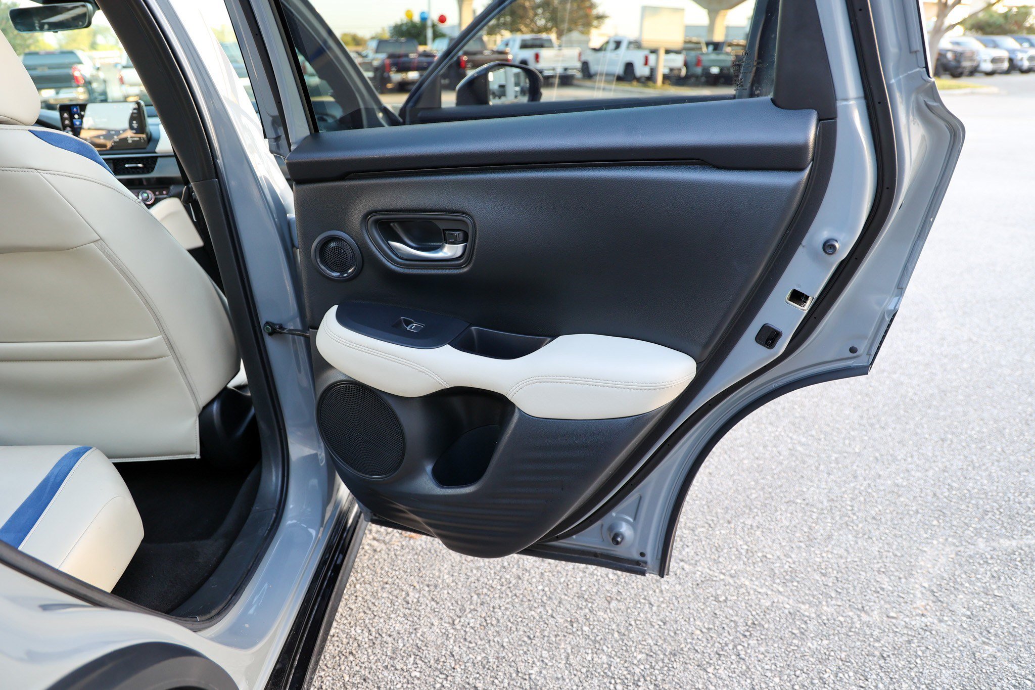 Used 2025 Acura ADX A-Spec FWD image 37