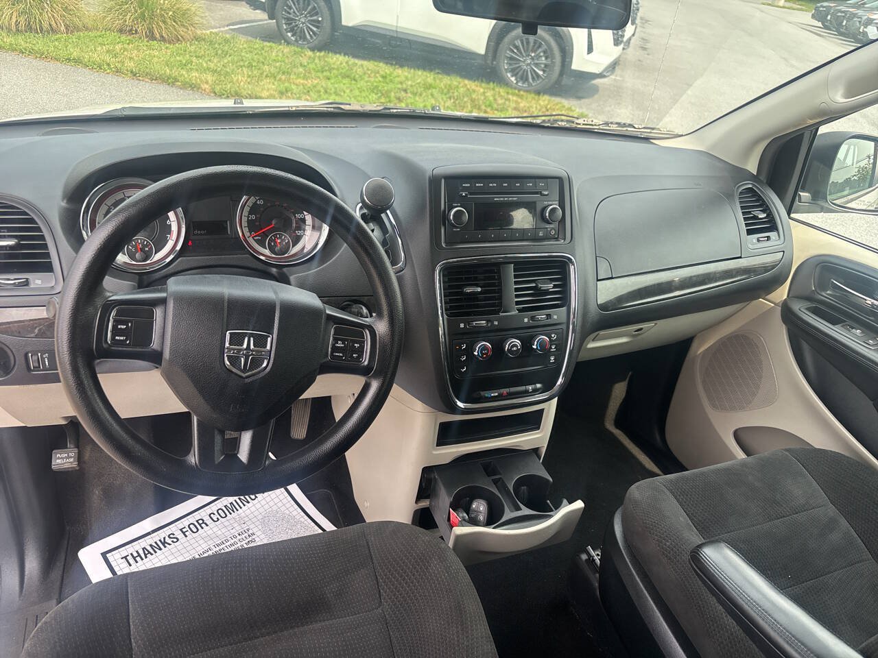 Used 2016 Dodge Grand Caravan American Value Package FWD image 17
