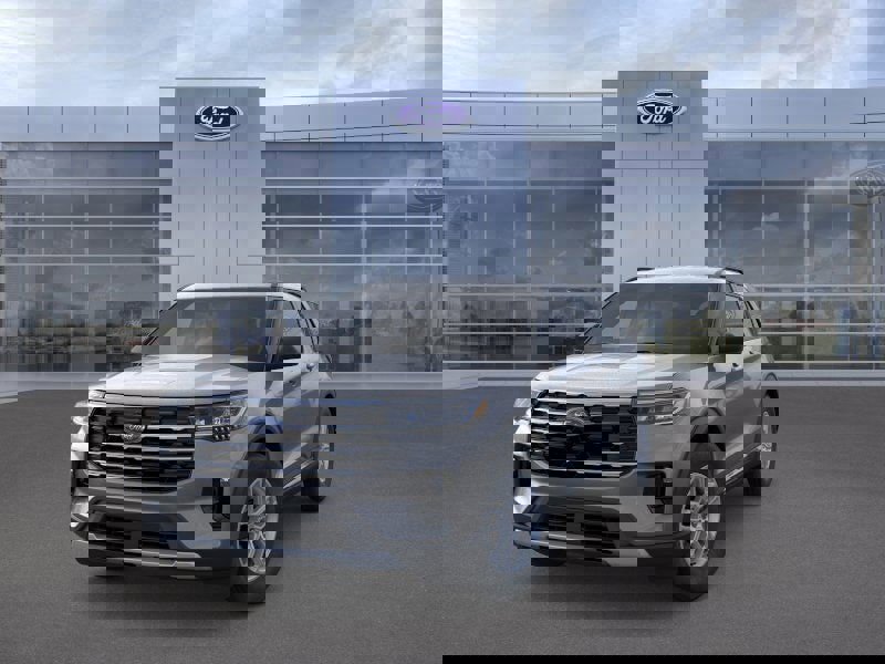 New 2025 Ford Explorer Active image 2