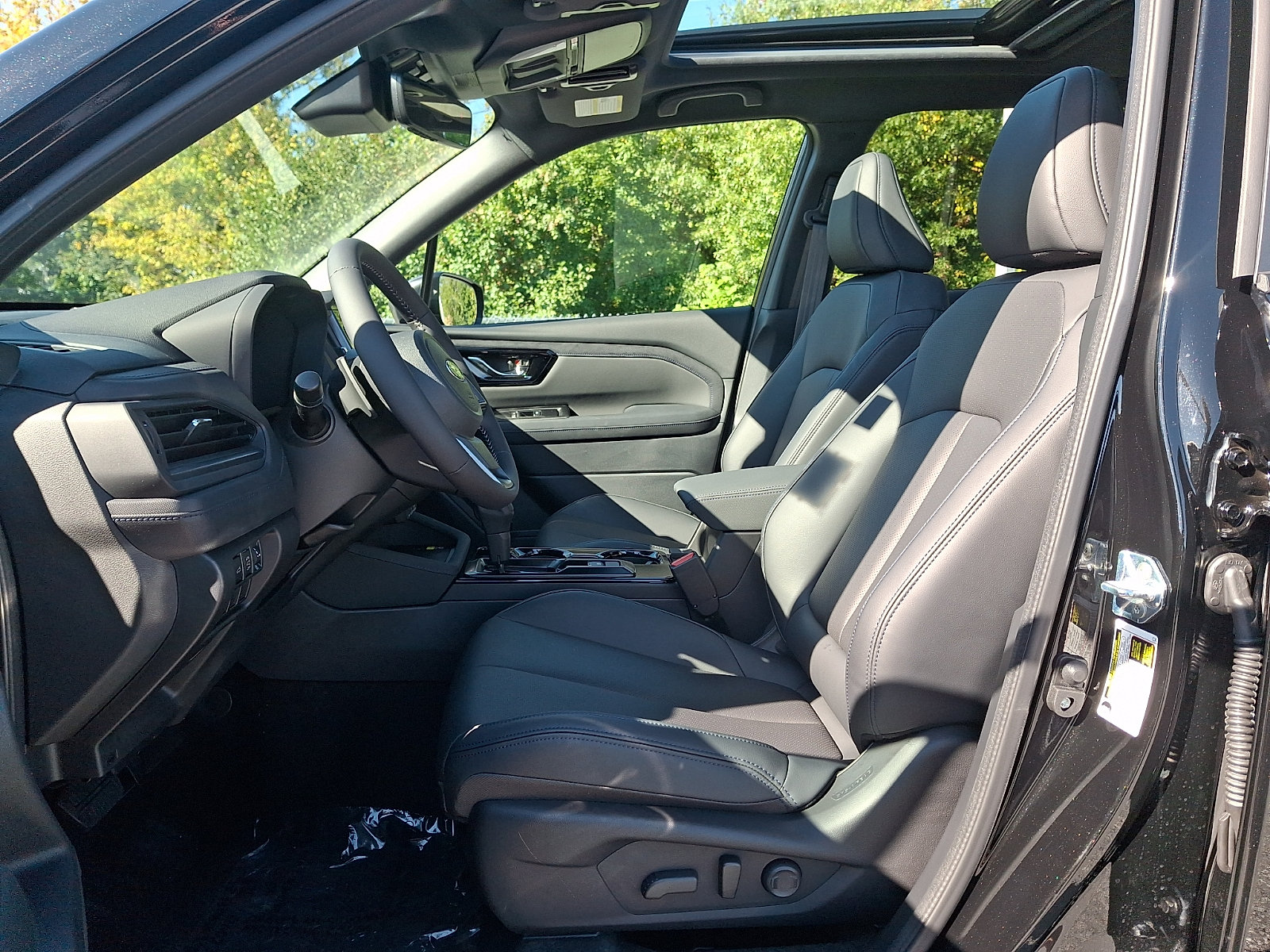 New 2026 Subaru Forester Premium AWD/4WD image 9