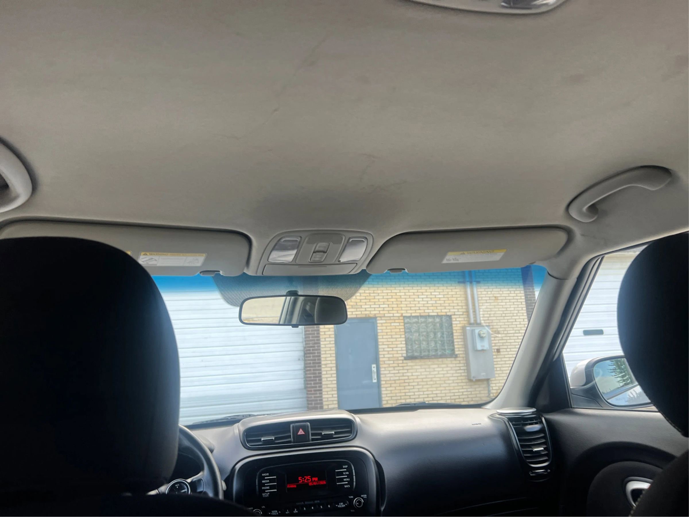 Used 2015 Kia Soul + FWD image 18
