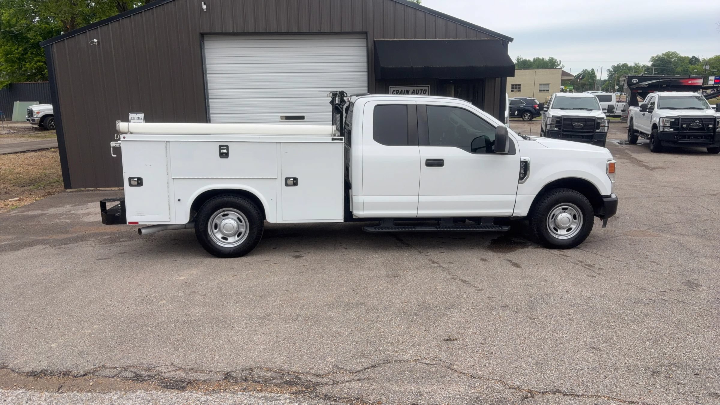 Used 2021 Ford F250 XL w/ Power Equipment Group RWD image 7