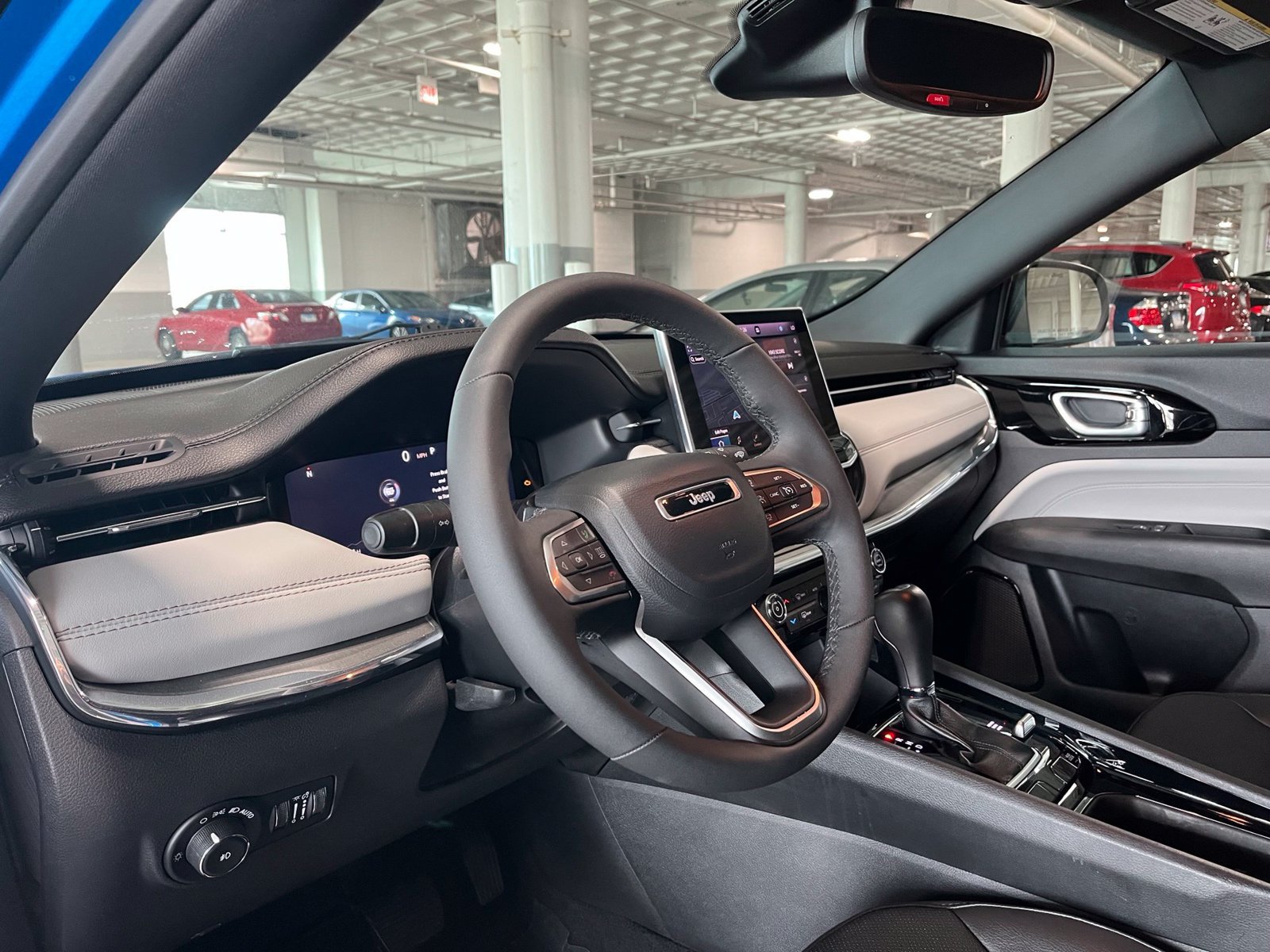 Used 2023 Jeep Compass Limited w/ Elite Group AWD/4WD image 19