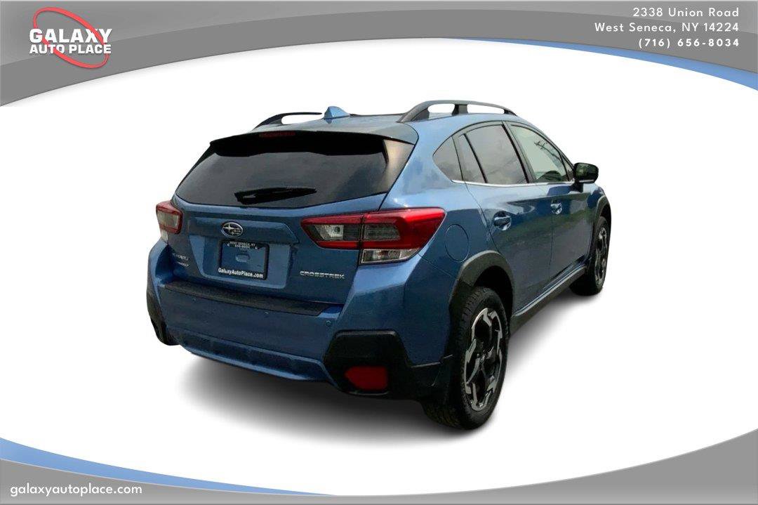 Used 2022 Subaru Crosstrek 2.5i Limited w/ Moonroof Package 1 AWD/4WD image 5