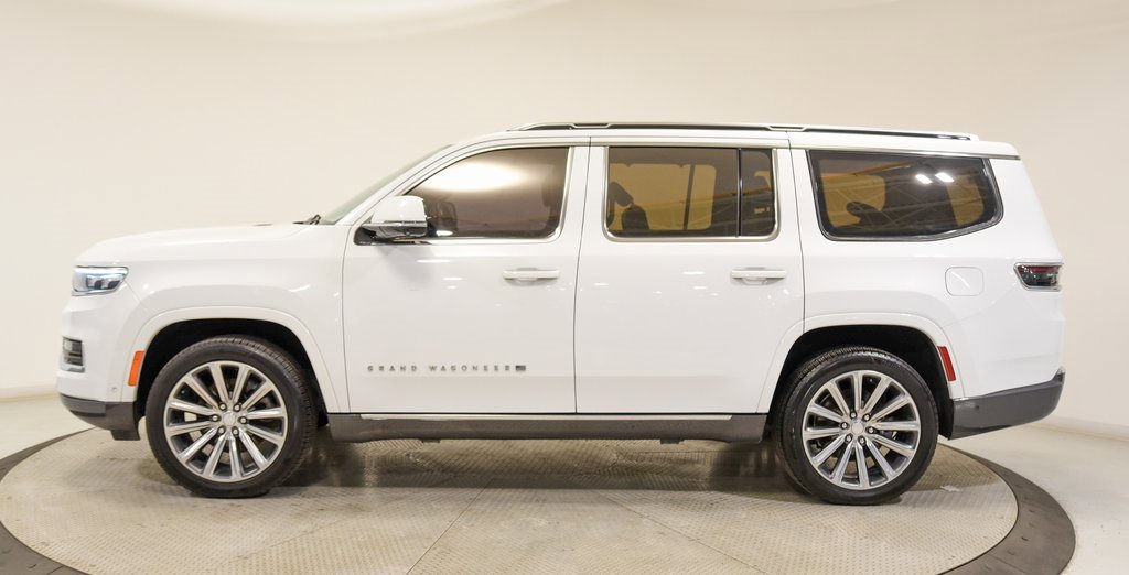 Used 2022 Jeep Grand Wagoneer Series II w/ Premium Group II image 3