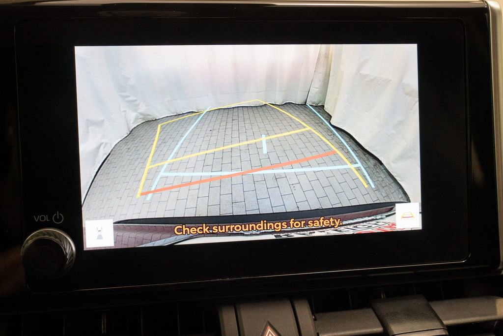 Used 2024 Toyota RAV4 XLE image 12