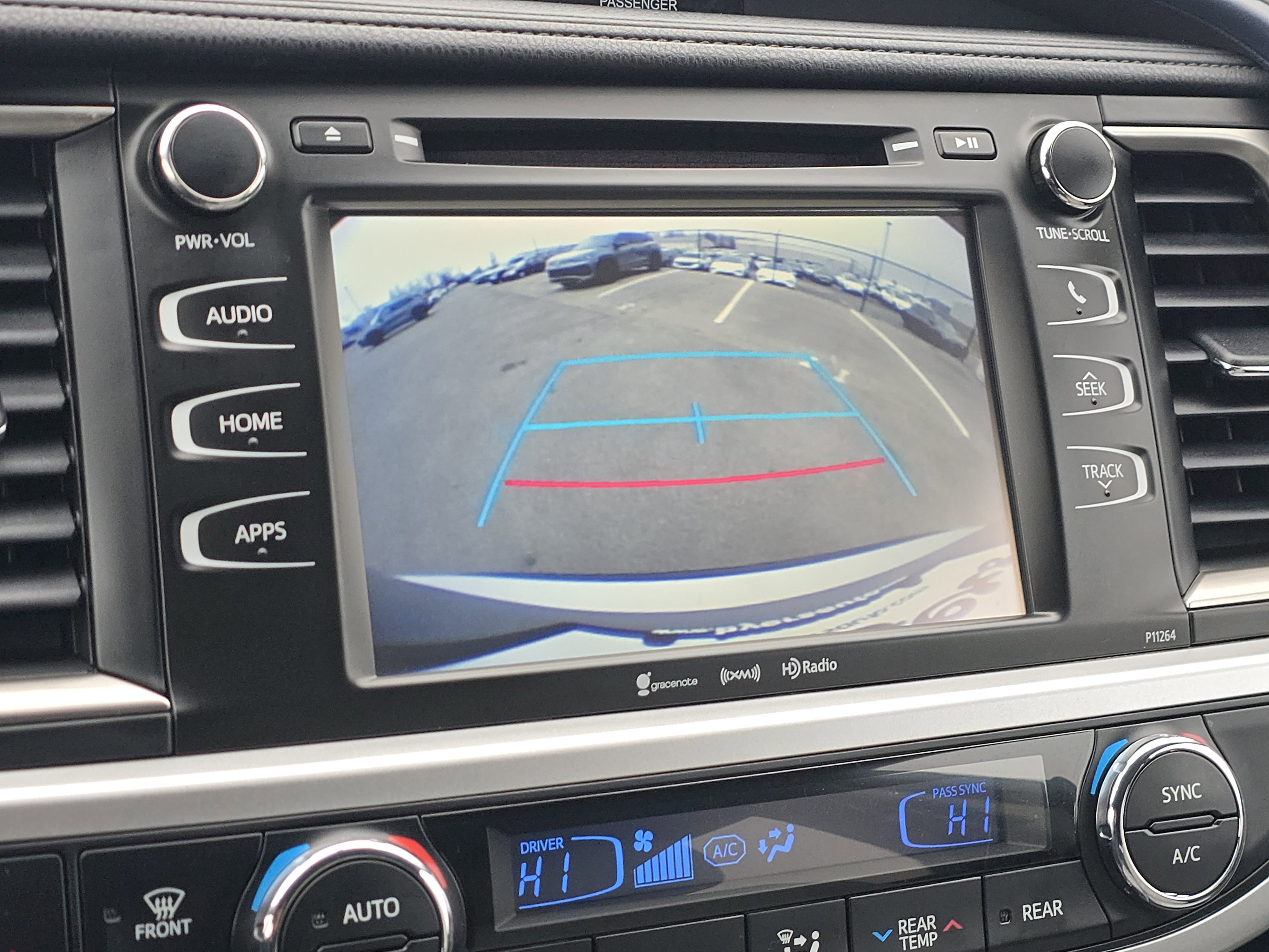 Used 2016 Toyota Highlander Plus image 21