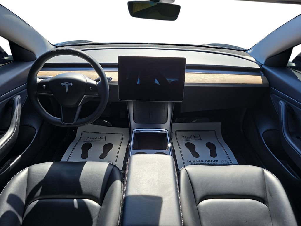 Used 2021 Tesla Model 3 Standard Range Plus image 12