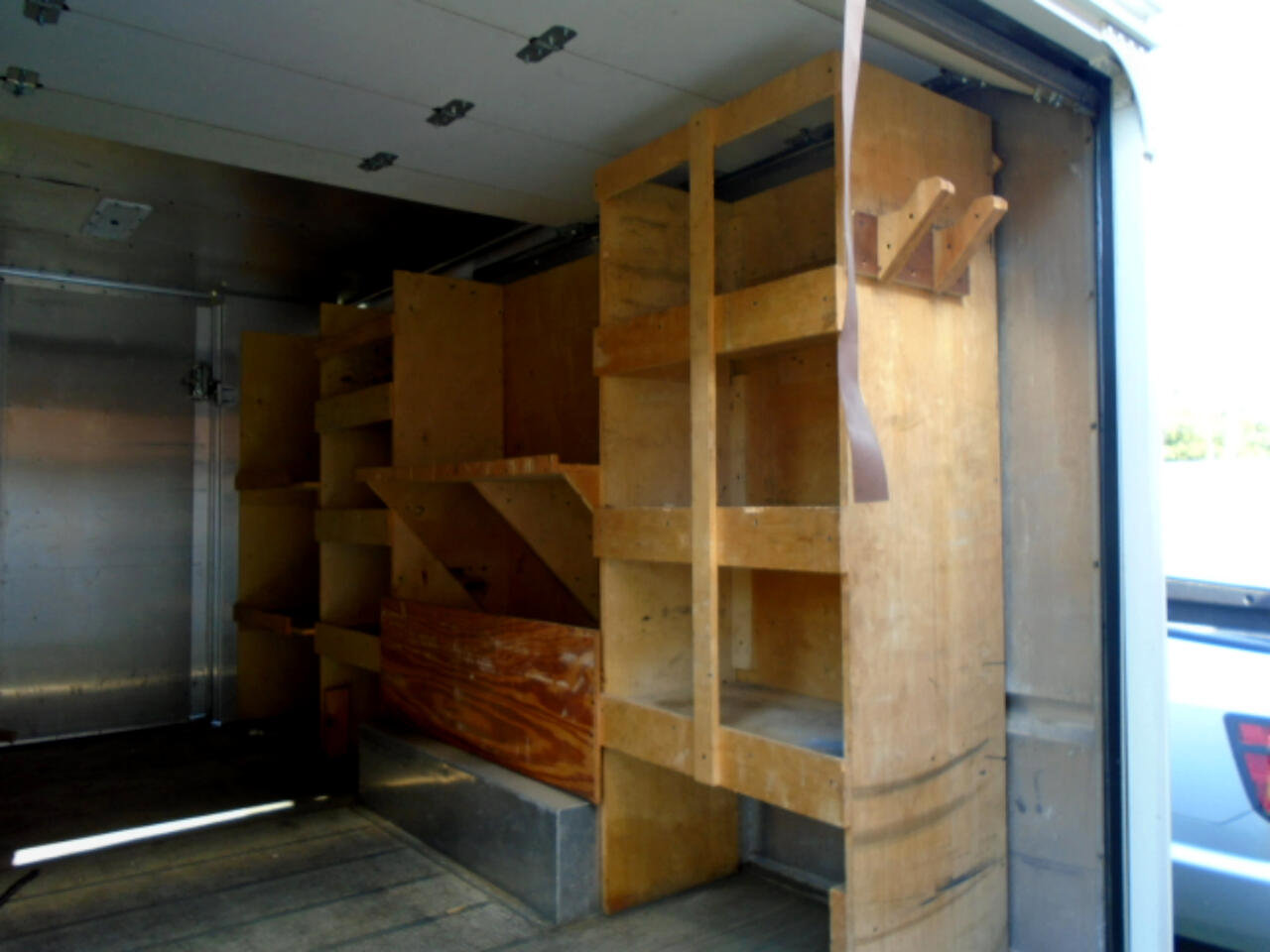 Used 2016 Ford E-350 and Econoline 350 Super Duty w/ A/C Prep Package image 7