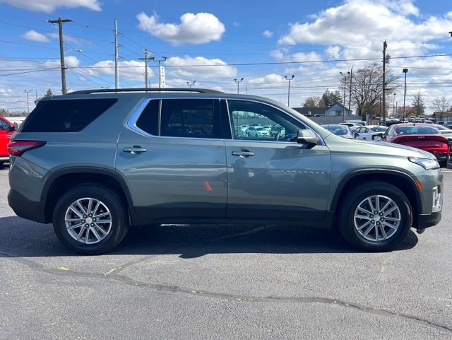 Used 2023 Chevrolet Traverse LT FWD image 8