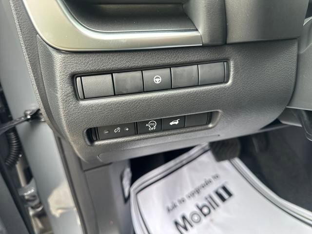 New 2026 Nissan Rogue SV image 16