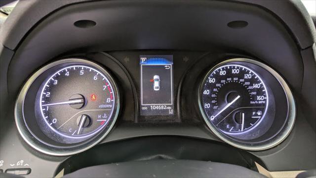 Used 2018 Toyota Camry LE image 24
