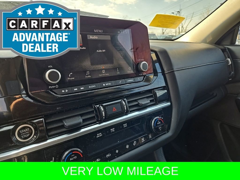 Certified 2023 Nissan Pathfinder SV w/ SV Premium Package AWD/4WD image 24