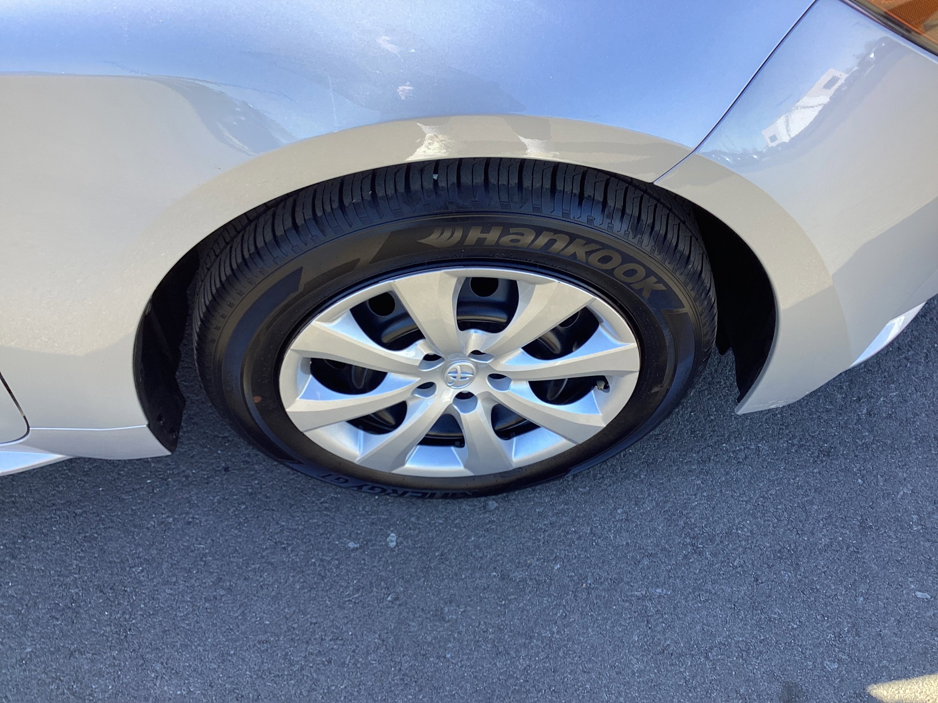 Certified 2025 Toyota Corolla LE image 13