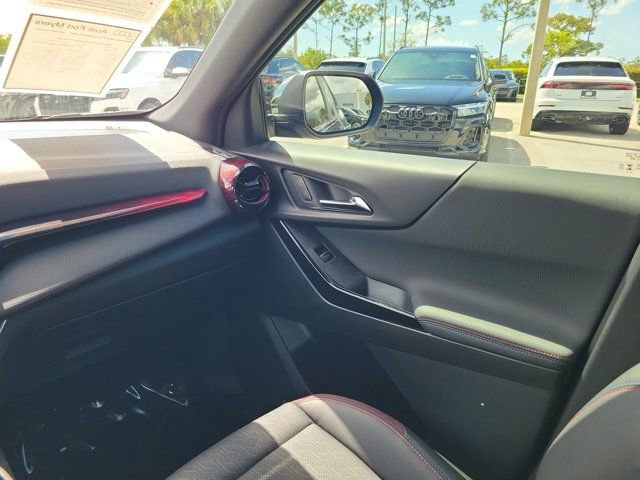 Used 2026 Chevrolet Equinox RS w/ Convenience Package III image 14