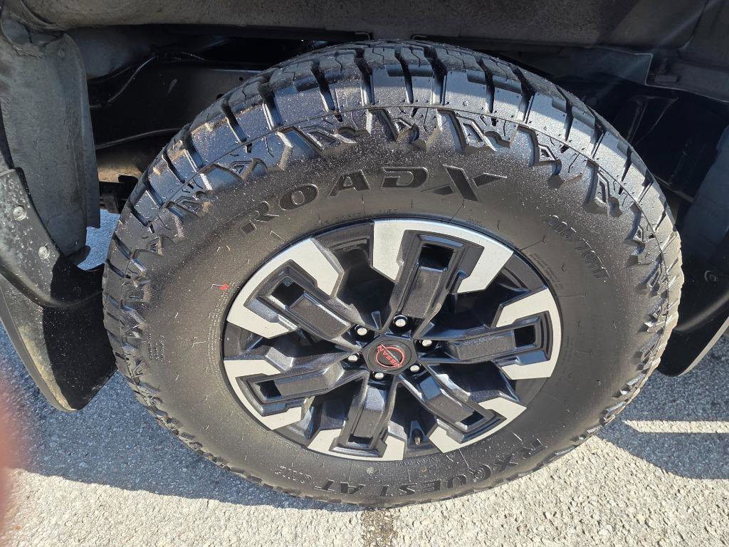 Used 2023 Nissan Frontier Pro-X w/ Pro Convenience Package RWD image 19