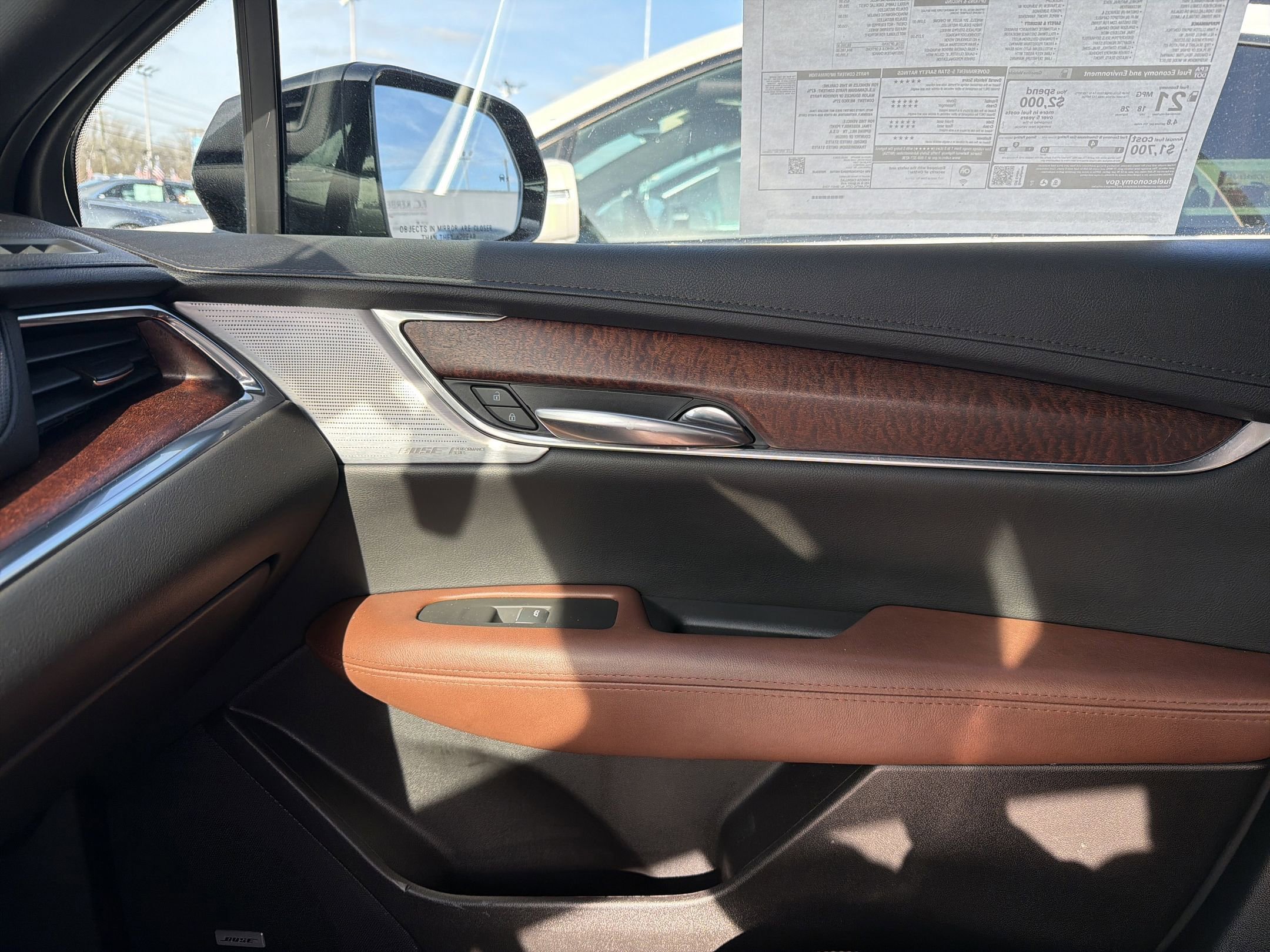 Certified 2022 Cadillac XT5 Sportv w/ Technology Package image 17