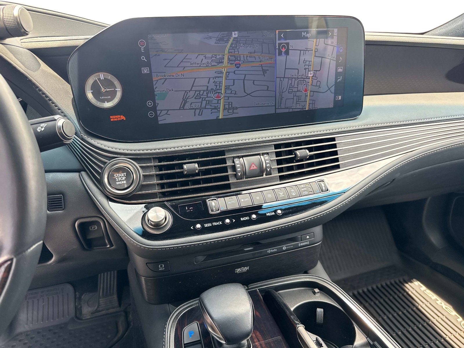 Certified 2022 Lexus LS 500 AWD w/ Luxury Package image 25