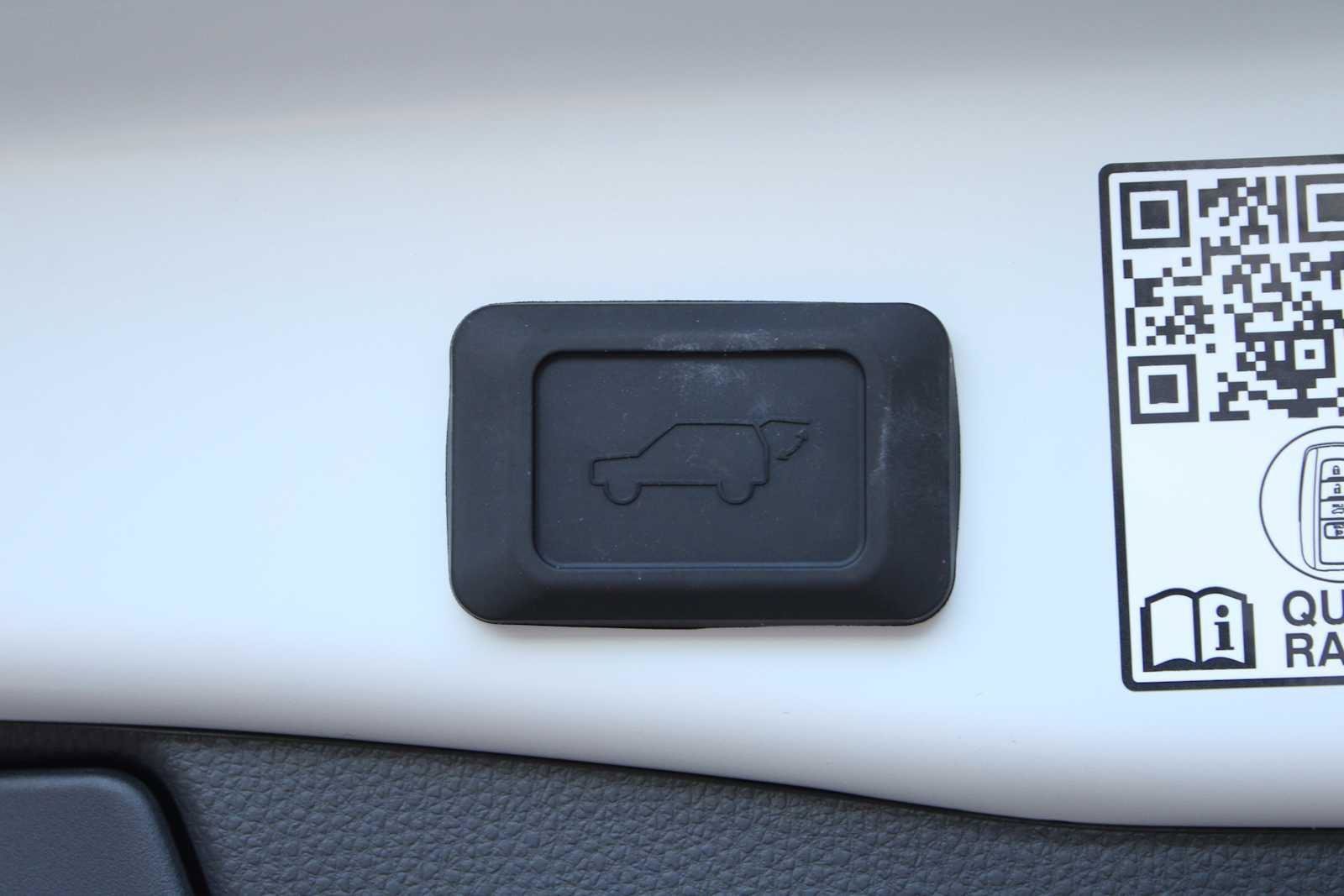 New 2025 Toyota RAV4 XSE image 29