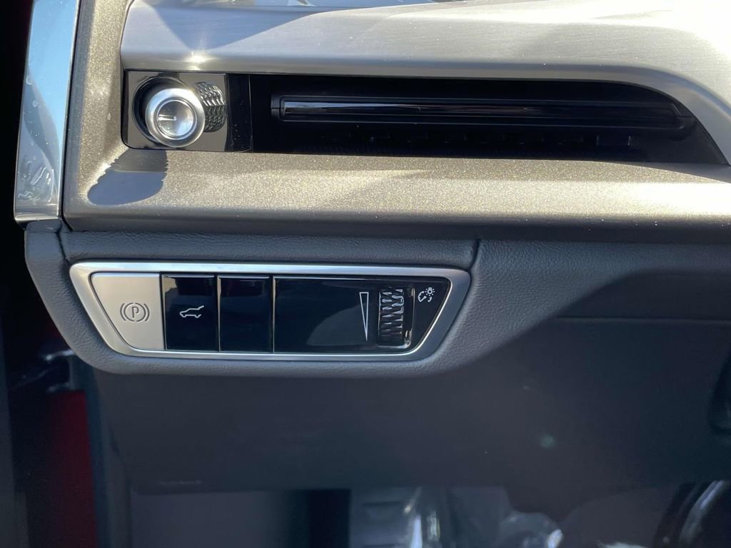 New 2026 Cadillac Vistiq Luxury image 22