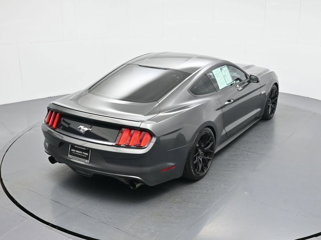 Used 2015 Ford Mustang Coupe RWD image 37