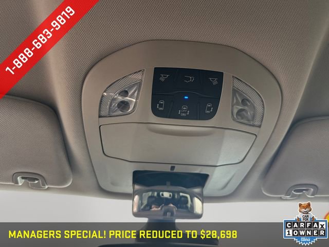Used 2024 Chrysler Pacifica Limited FWD image 24